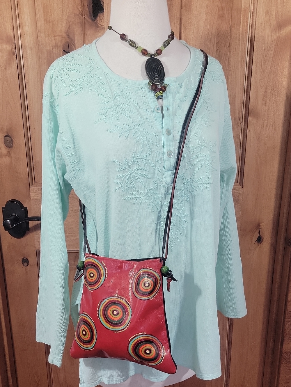 Cyanana Hand Crafted Leather Crossbody